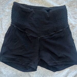 Black offline biker shorts - Medium